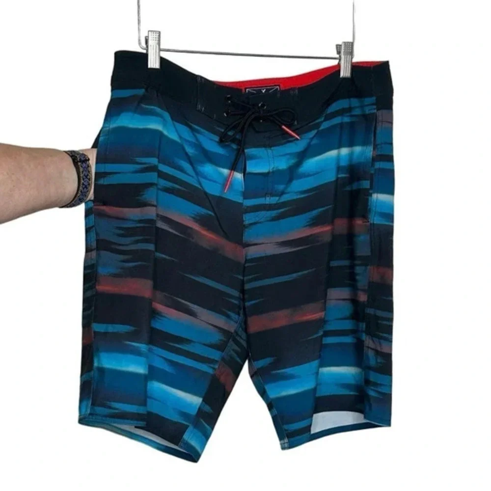 American Eagle Outfitters M mens blue black red print swimsuit with 3‎ pockets